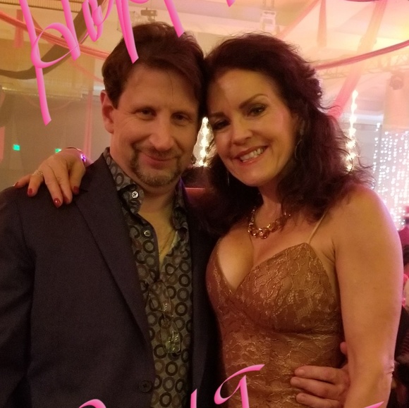 Meet your Posher Ambassador Cecilia - Picture 4 of 4